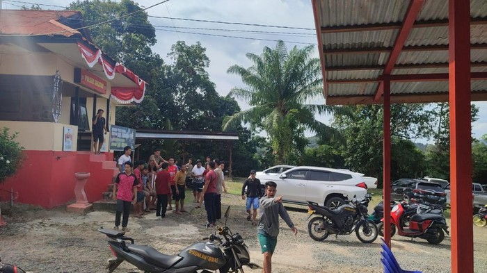 Polsek Sekatak di Bulungan Dibakar Warga Buntut Lakalantas, Polisi Selidiki